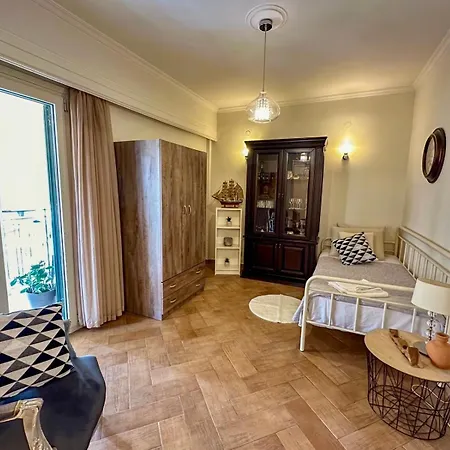 Elli & Klairi Apartment Corfu (city)